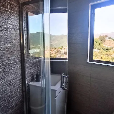 펜션 Casa Da Laija - Vistas Rio - 