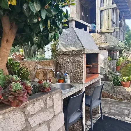 Vakantiehuis Casa Da Laija - Vistas Rio - 