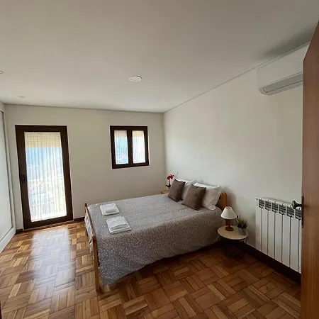 Vakantiehuis Casa Da Laija - Vistas Rio - 